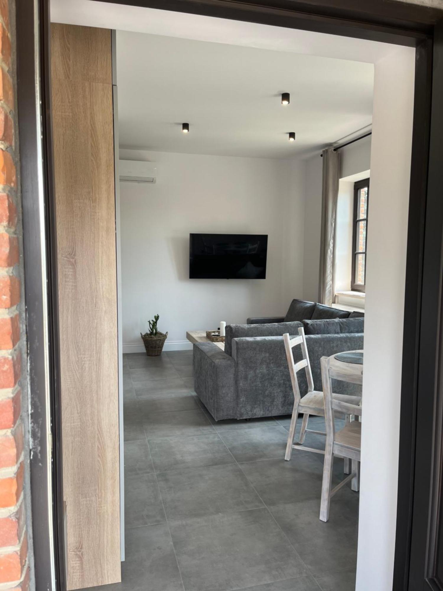 Neighbourhood Apartment Λούμπλιν Εξωτερικό φωτογραφία